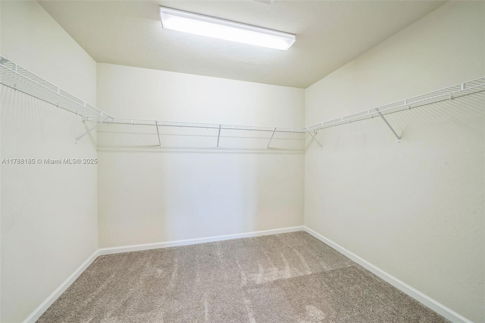Real estate property located at 10484 Captiva Dr, St Lucie, Pulte At Tradition Phase, Port St. Lucie, FL