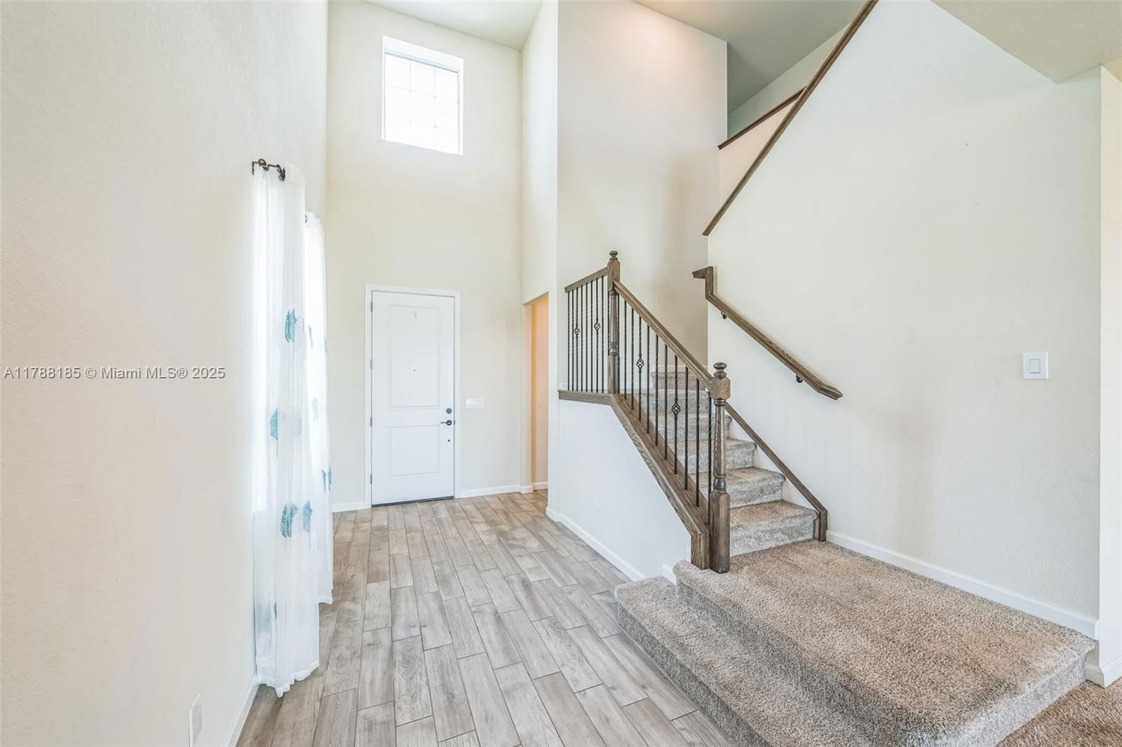 Real estate property located at 10484 Captiva Dr, St Lucie, Pulte At Tradition Phase, Port St. Lucie, FL