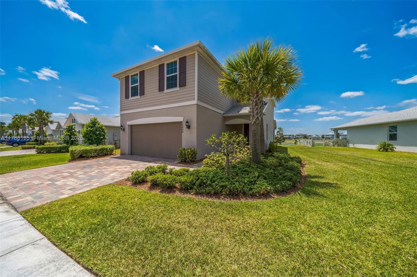 Real estate property located at 10484 Captiva Dr, St Lucie, Pulte At Tradition Phase, Port St. Lucie, FL