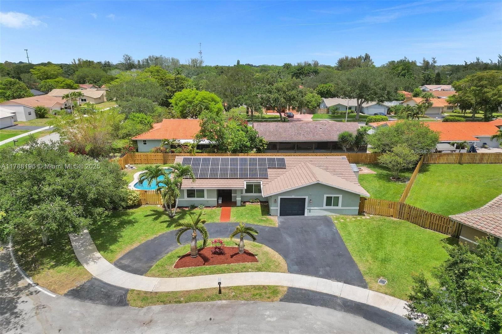 Real estate property located at 5530 113th Ave, Broward, Forest Lake, Cooper City, FL