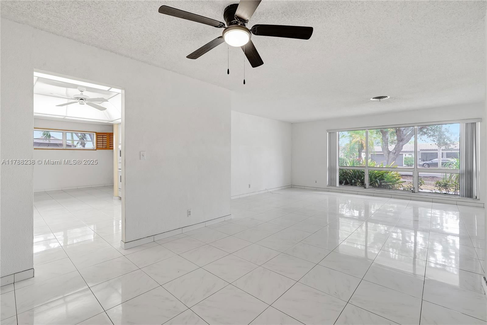 Real estate property located at 5220 Monroe St, Broward, Hollywood Hills, Hollywood, FL