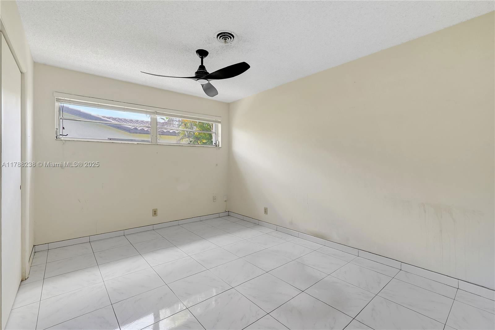 Real estate property located at 5220 Monroe St, Broward, Hollywood Hills, Hollywood, FL