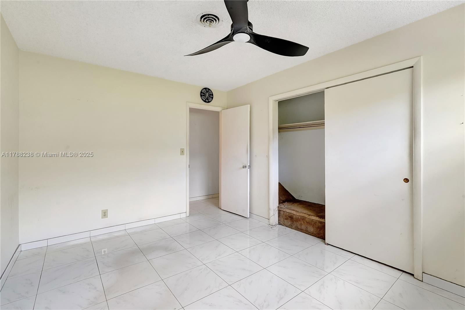 Real estate property located at 5220 Monroe St, Broward, Hollywood Hills, Hollywood, FL
