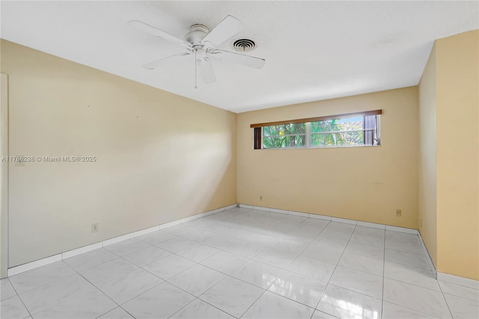 Real estate property located at 5220 Monroe St, Broward, Hollywood Hills, Hollywood, FL