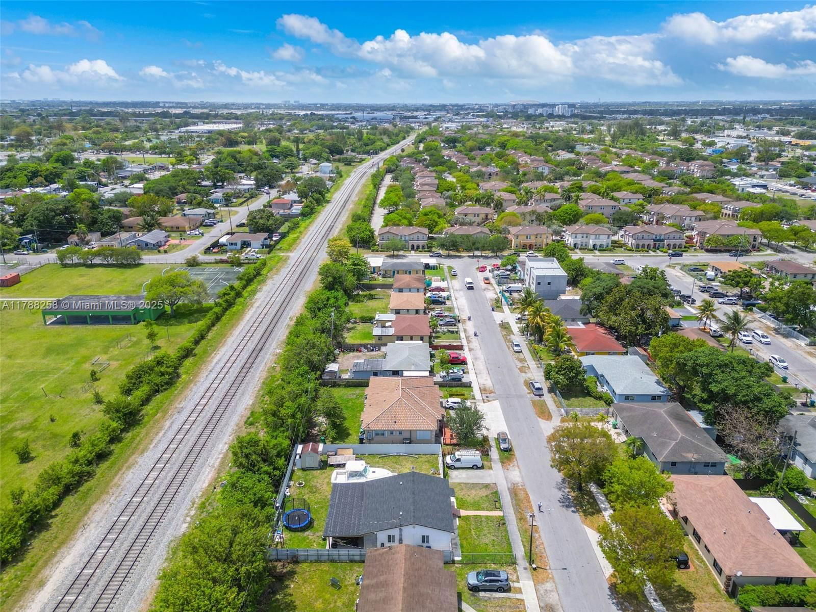 Real estate property located at 1814 73rd St, Miami-dade, Bethune Homesites, Miami, FL