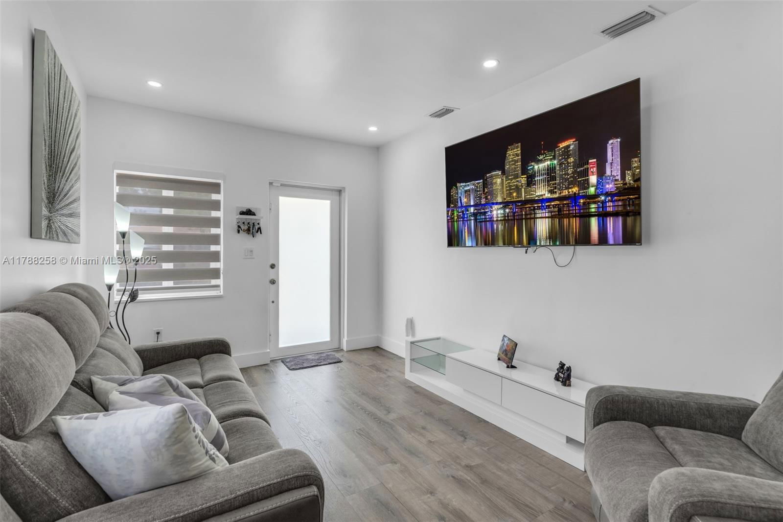 Real estate property located at 1814 73rd St, Miami-dade, Bethune Homesites, Miami, FL