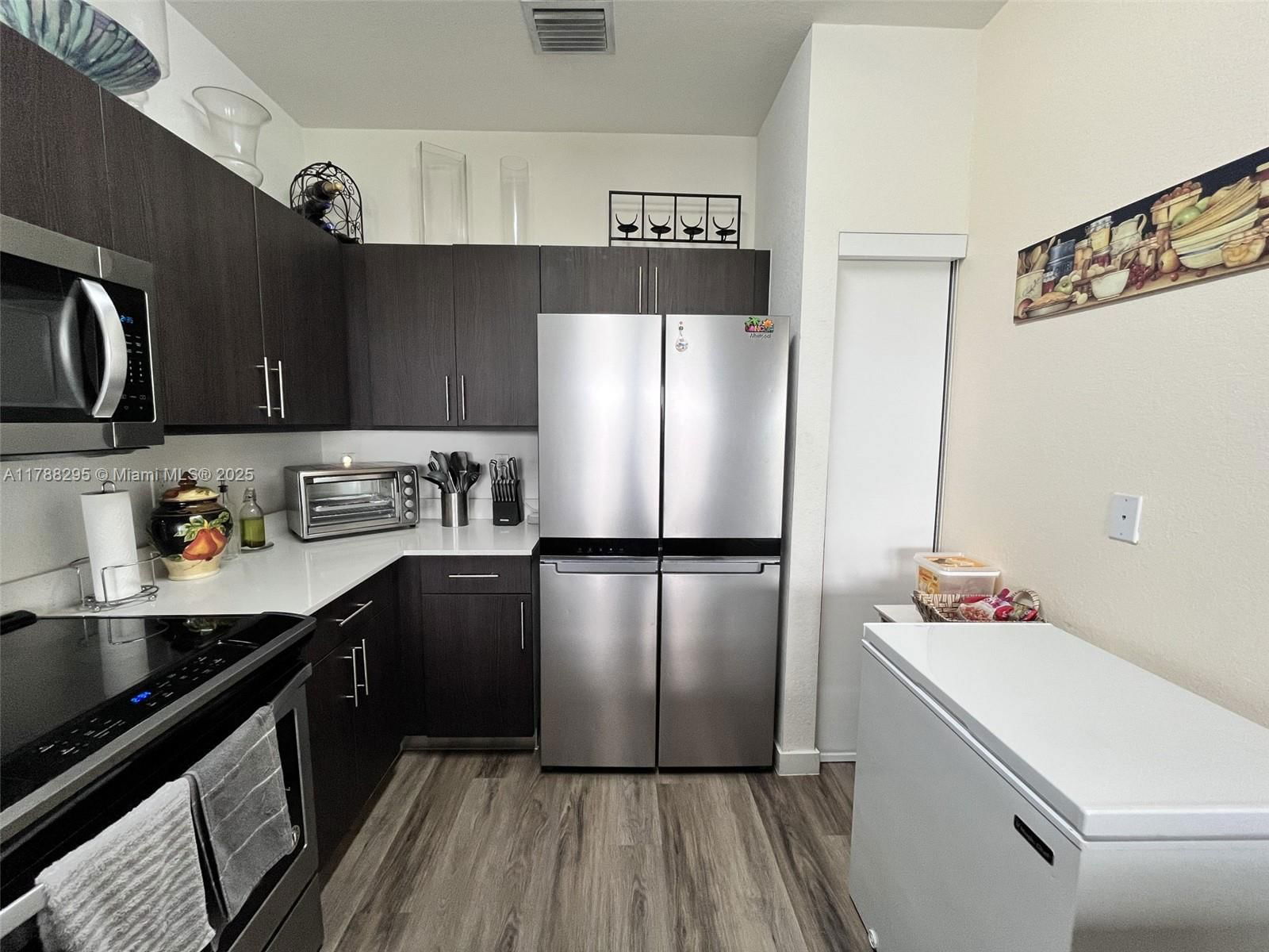 Real estate property located at 15500 136th St #104, Miami-dade, Century Park South, Miami, FL