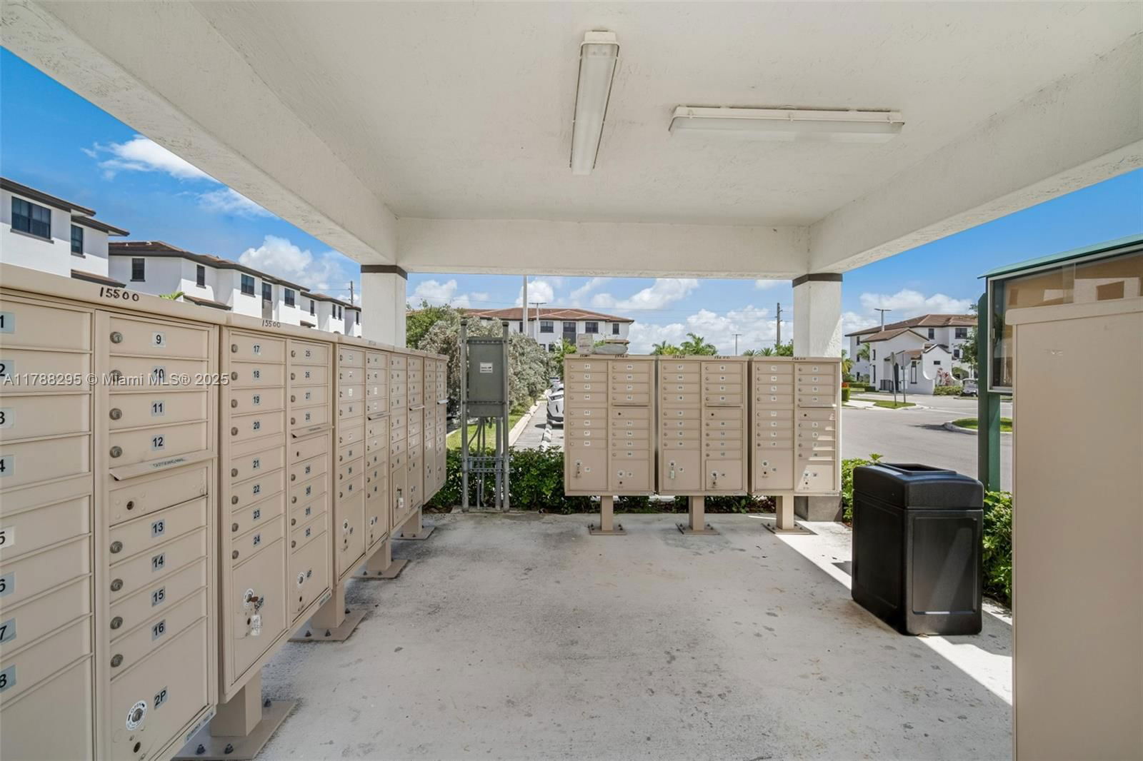 Real estate property located at 15500 136th St #104, Miami-dade, Century Park South, Miami, FL
