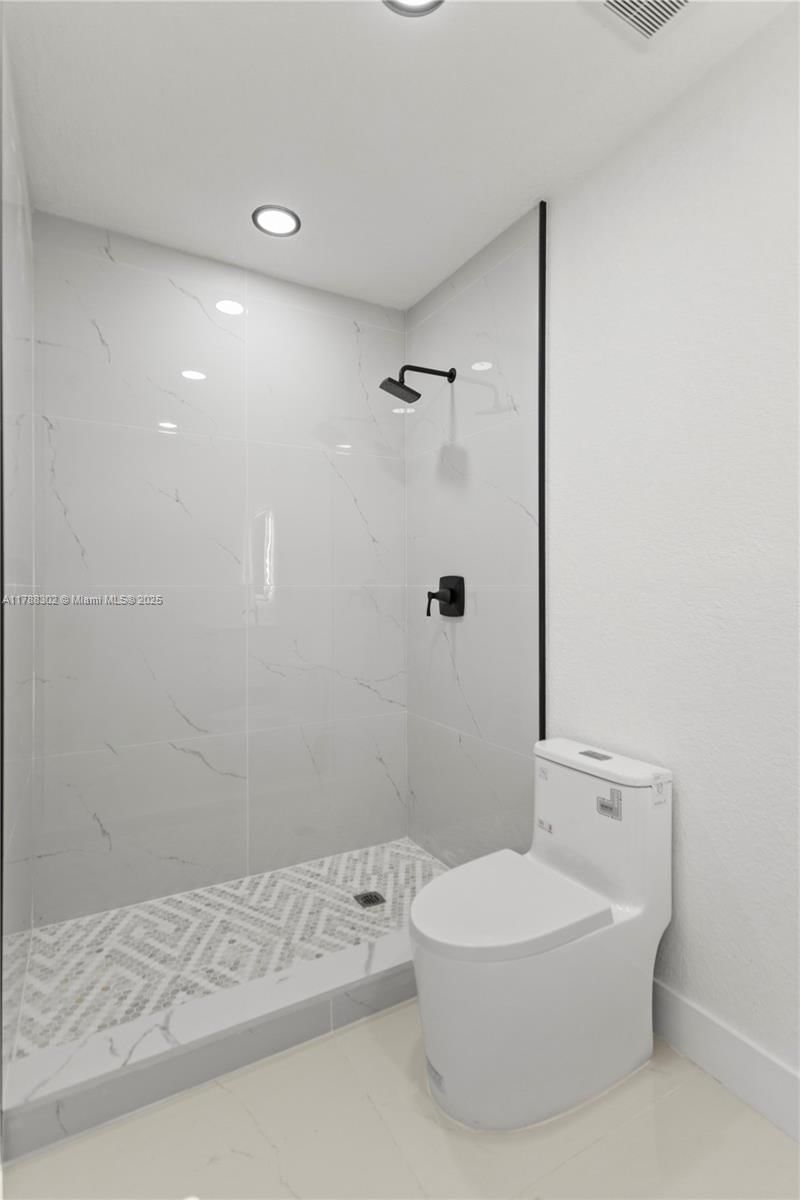 Real estate property located at 1345 182nd St, Miami-dade, Fulford By The Sea Rev Pl, North Miami Beach, FL