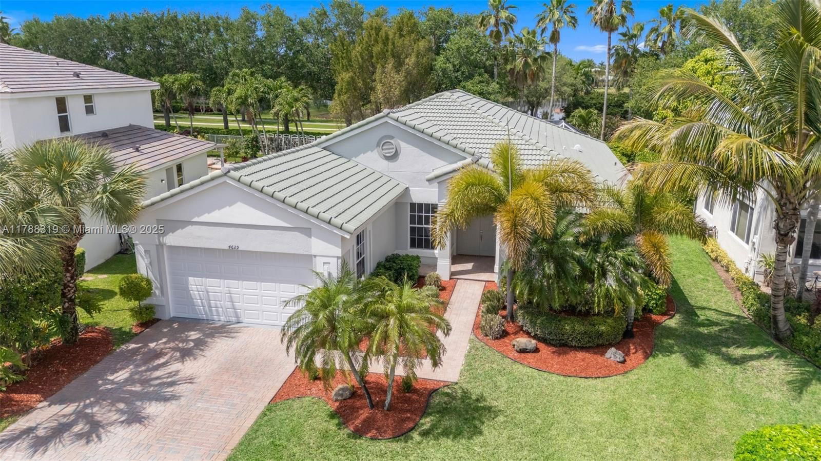 Real estate property located at 4629 Mariners Cove Dr, Palm Beach, Isles At Wellington 2, Wellington, FL