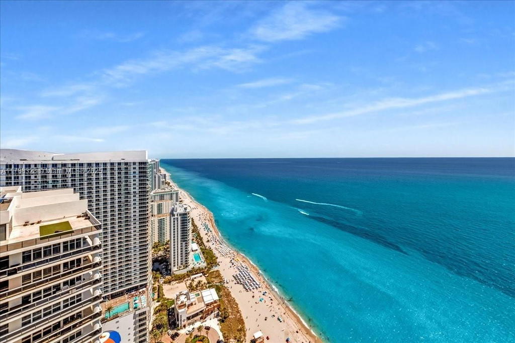 Real estate property located at 1830 Ocean Dr LPH4910, Broward, Beach Club Two Condo, Hallandale Beach, FL