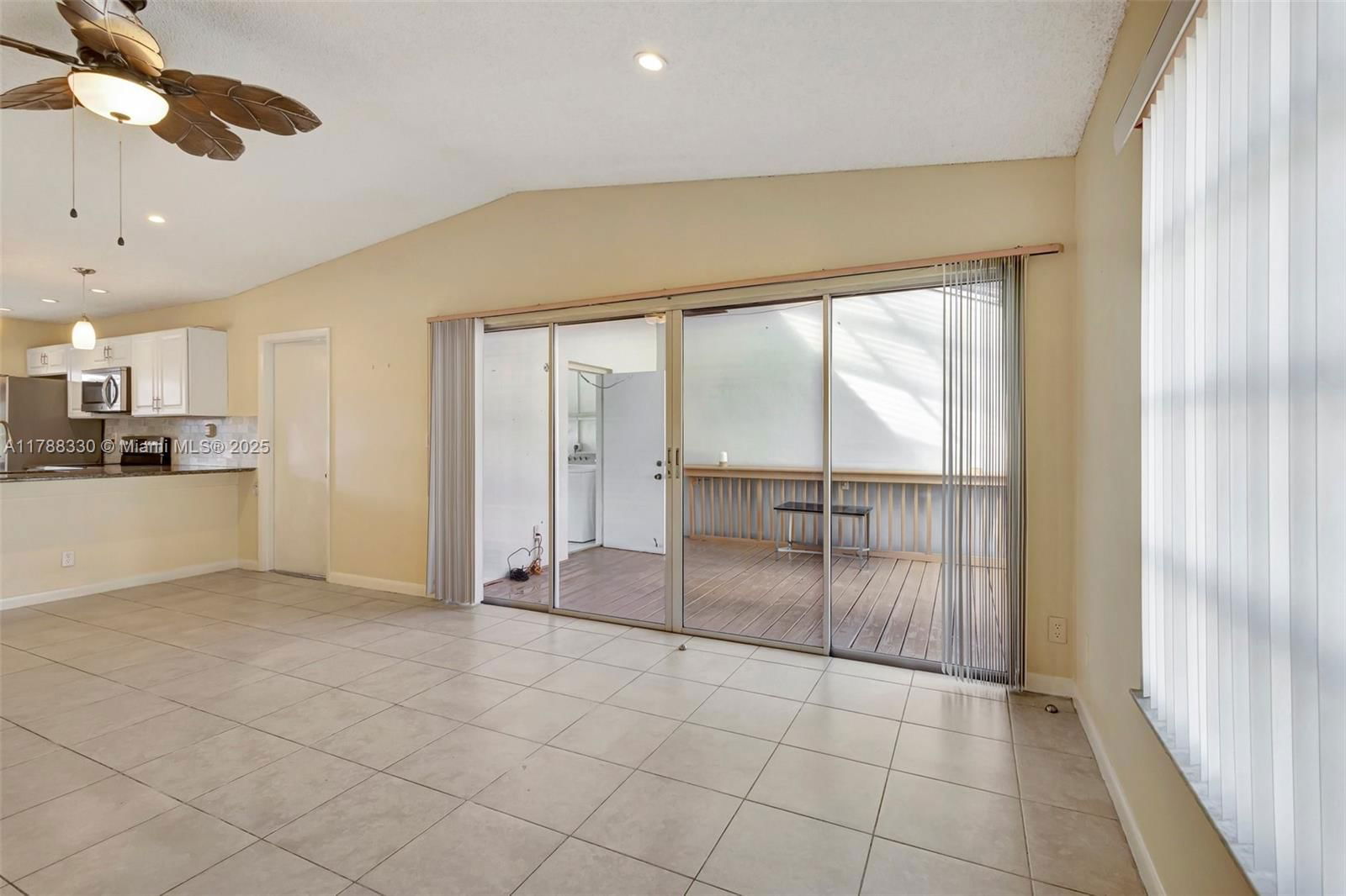 Real estate property located at 5057 Forsythia St, Palm Beach, Kings Point 13, Delray Beach, FL