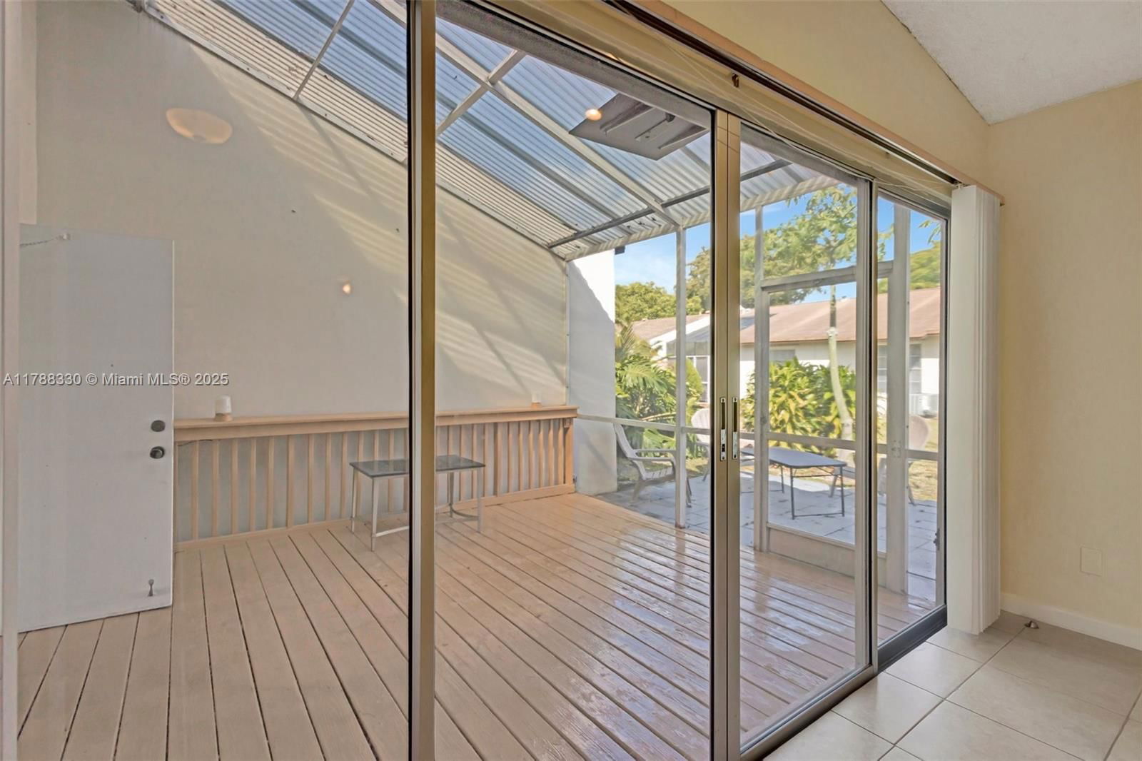 Real estate property located at 5057 Forsythia St, Palm Beach, Kings Point 13, Delray Beach, FL