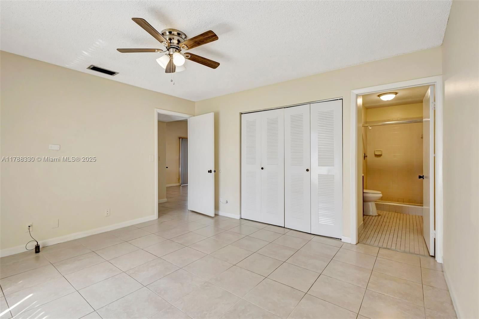 Real estate property located at 5057 Forsythia St, Palm Beach, Kings Point 13, Delray Beach, FL