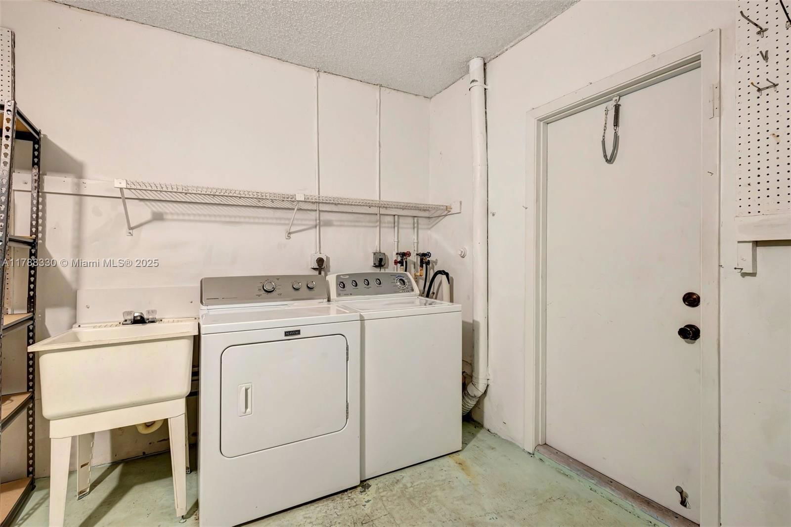 Real estate property located at 5057 Forsythia St, Palm Beach, Kings Point 13, Delray Beach, FL