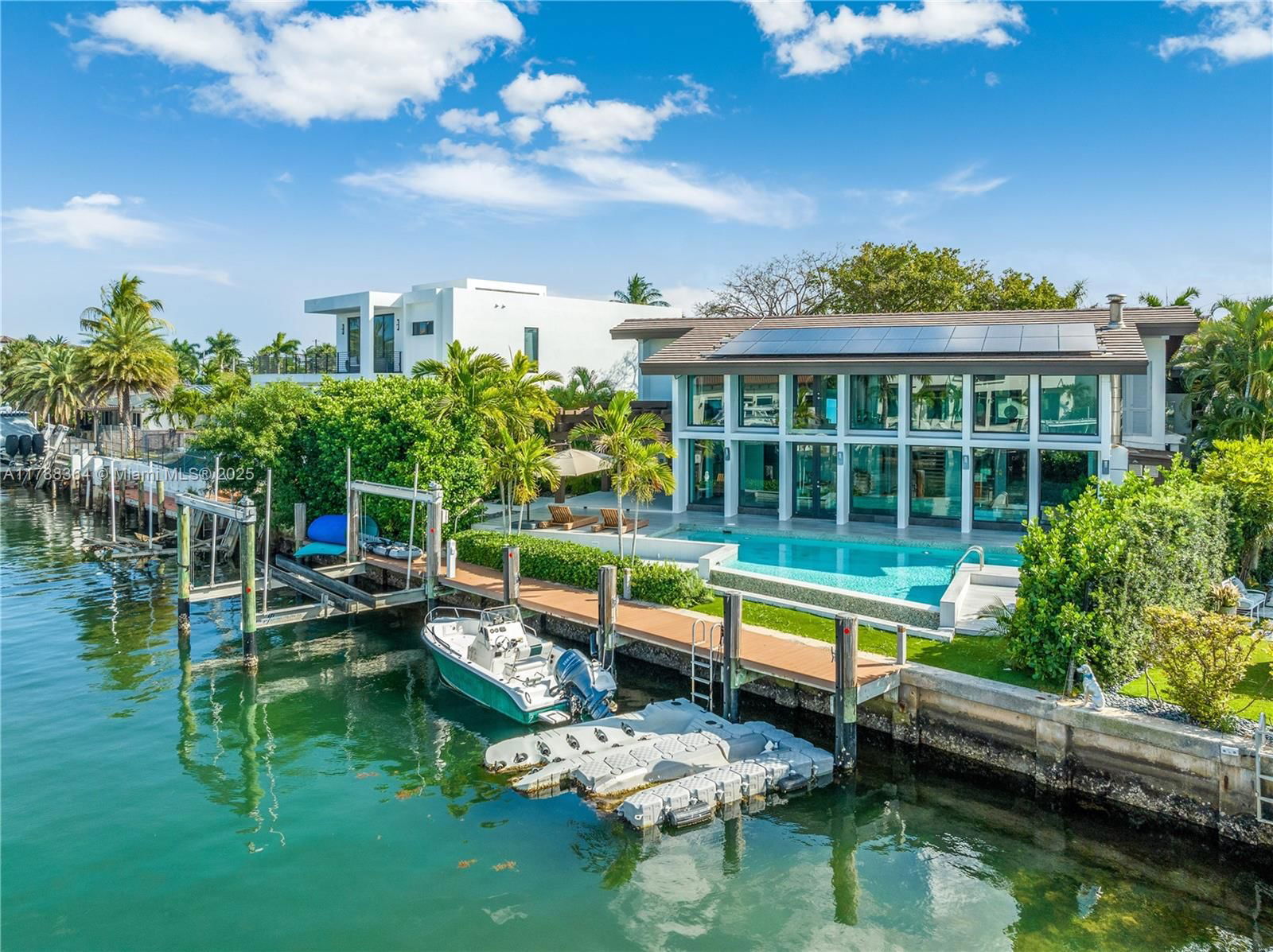 Real estate property located at 2055 120th Rd, Miami-dade, San Souci Estates, North Miami, FL