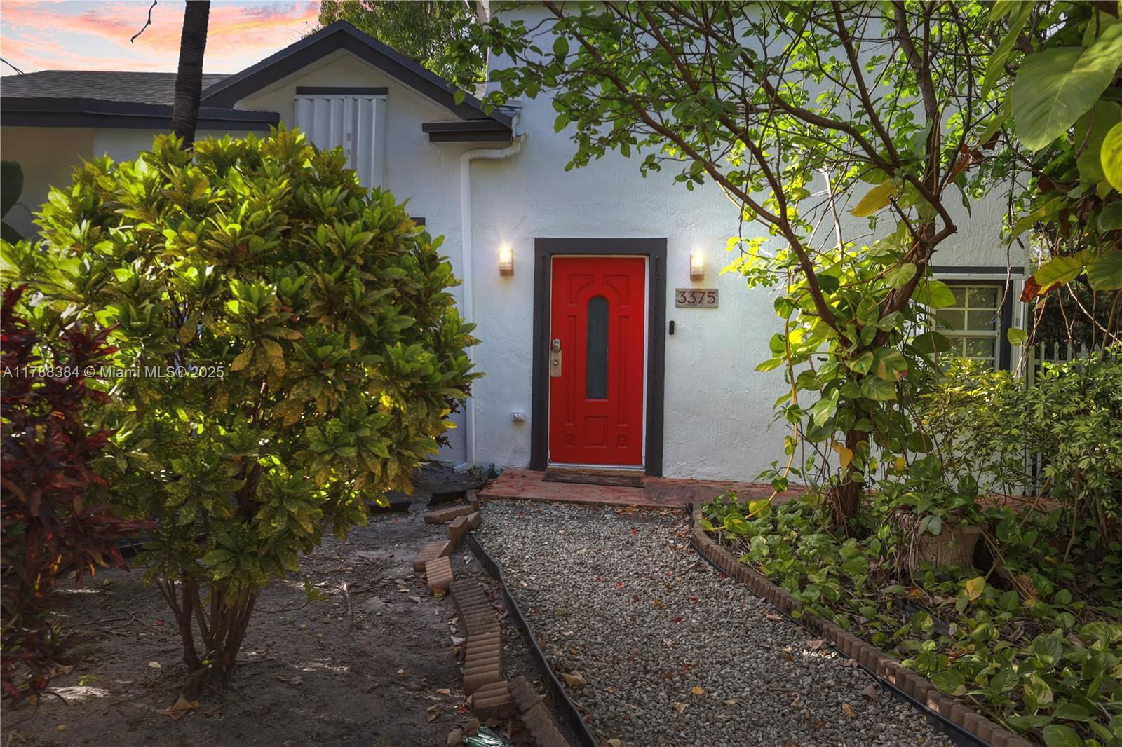 Real estate property located at 3375 29th Ter, Miami-dade, Pomelo Park, Miami, FL