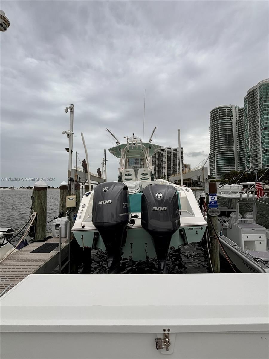 Real estate property located at 1915 Brickell Ave, Miami-dade, Brickell Place Phase Ii C, Miami, FL