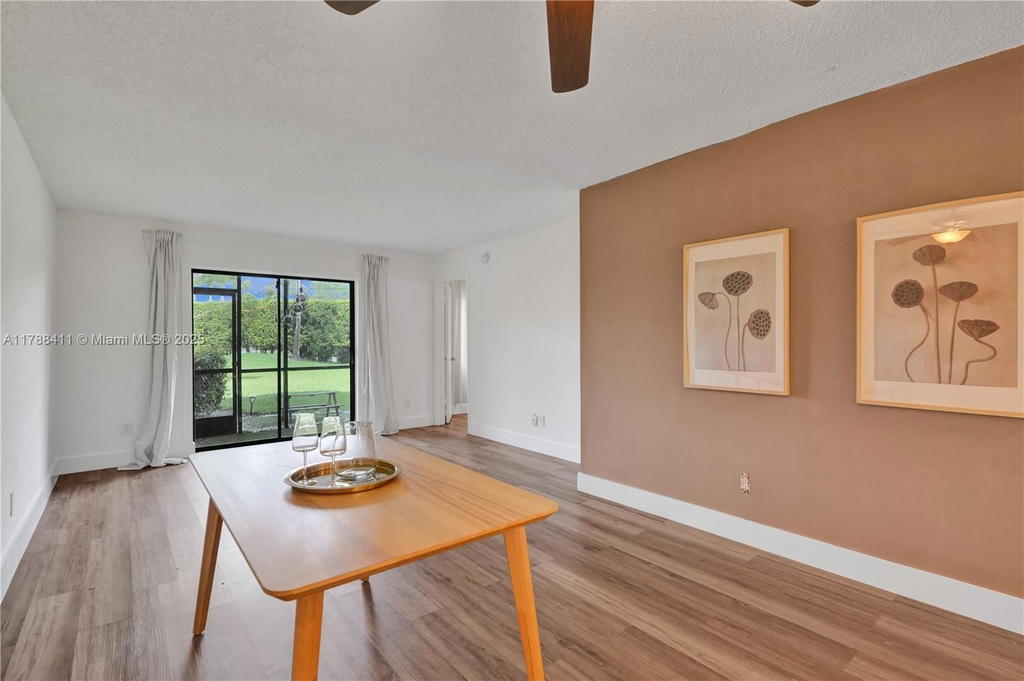 Real estate property located at 15705 Waterside Cir #104, Broward, Waterside Village Three C, Sunrise, FL