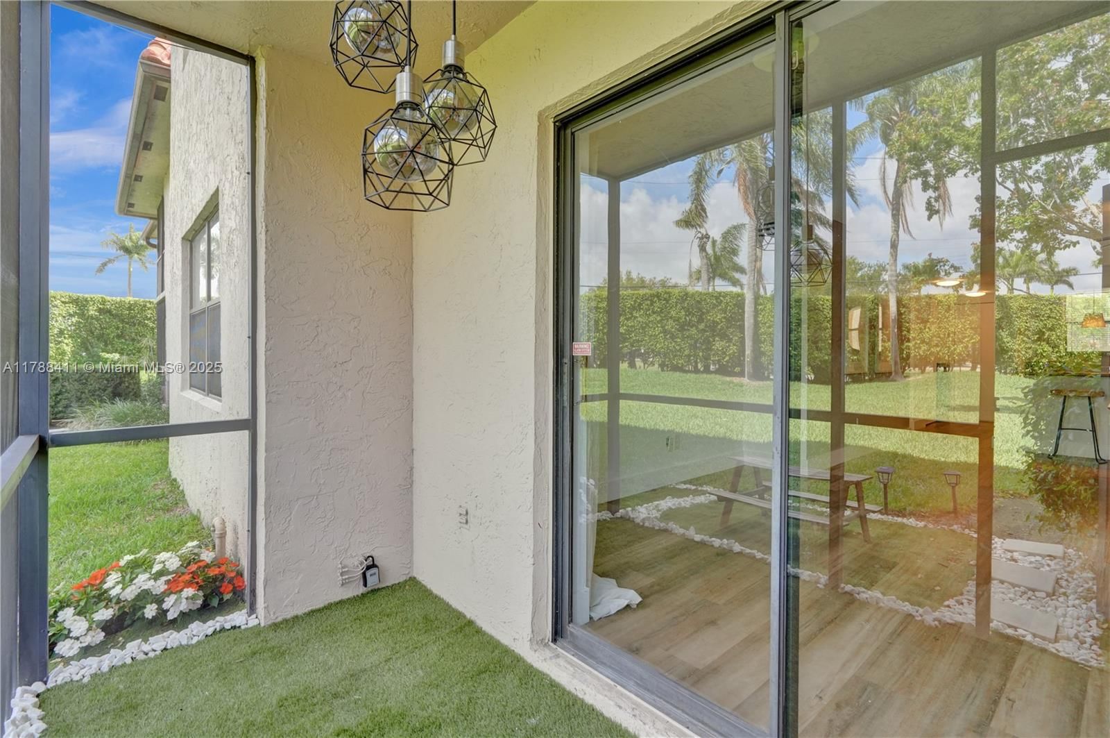 Real estate property located at 15705 Waterside Cir #104, Broward, Waterside Village Three C, Sunrise, FL