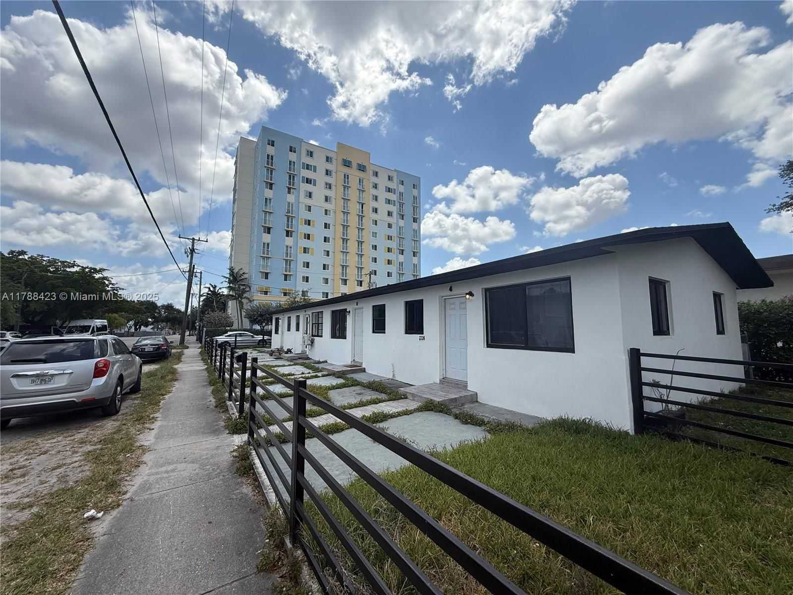 Real estate property located at 3745 22nd Ct, Miami-dade, Garden City, Miami, FL