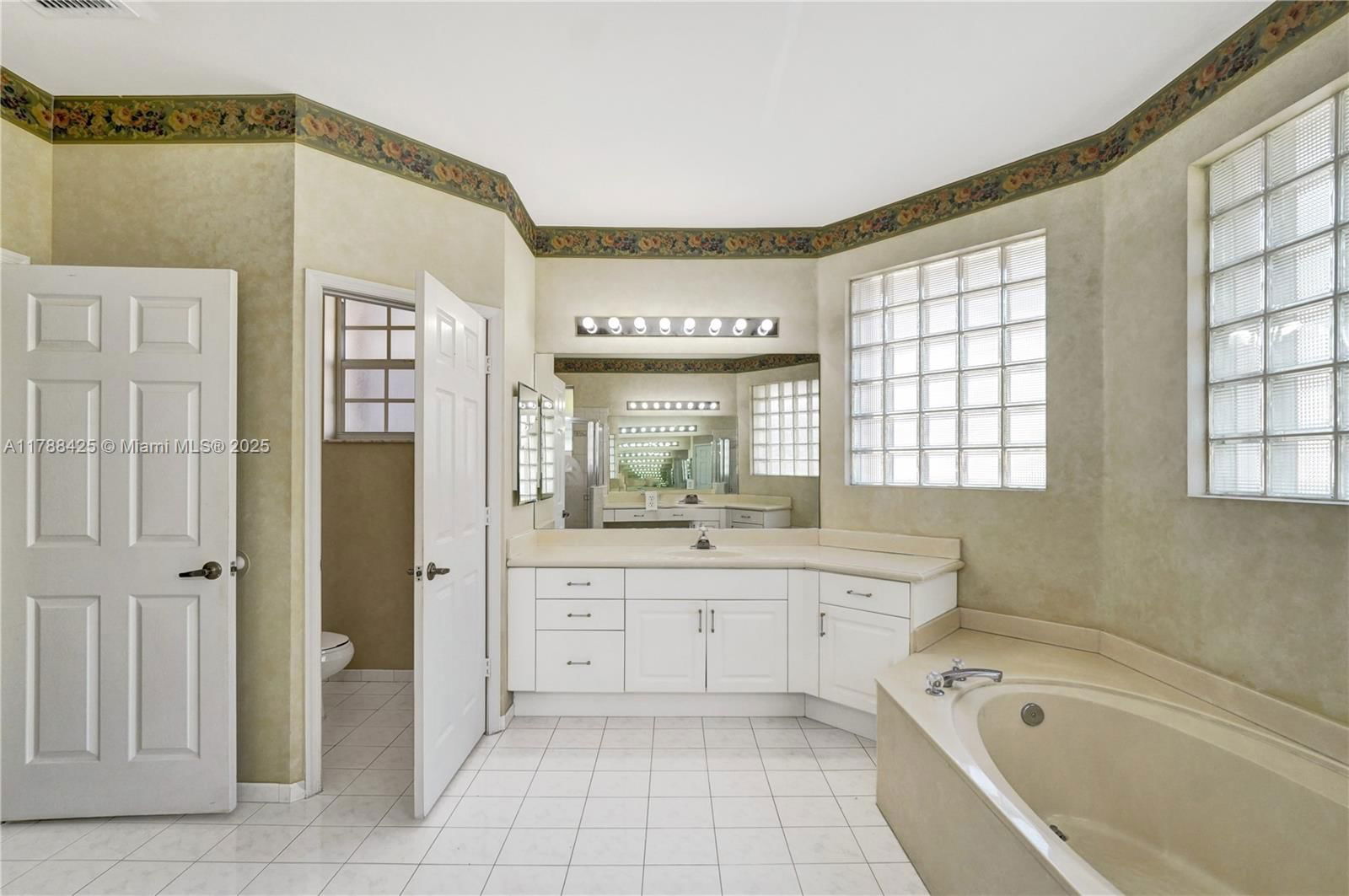 Real estate property located at 17538 13th Street, Broward, Silver Lakes Phase Ii Rep, Pembroke Pines, FL