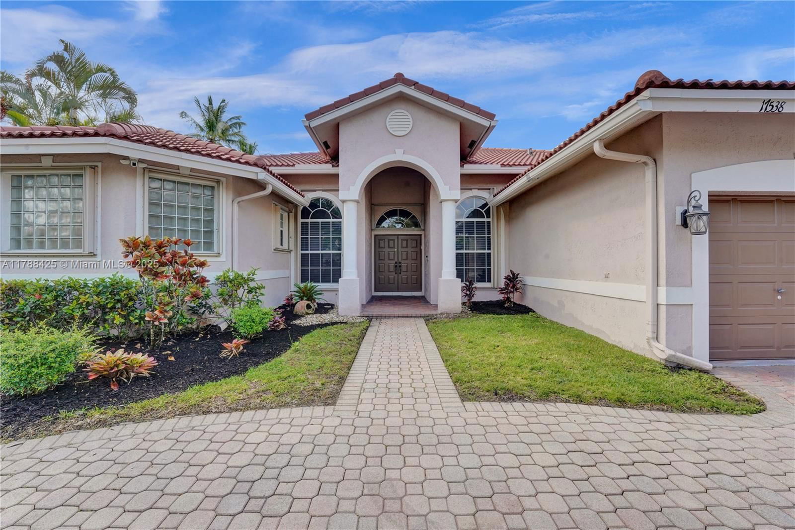 Real estate property located at 17538 13th Street, Broward, Silver Lakes Phase Ii Rep, Pembroke Pines, FL