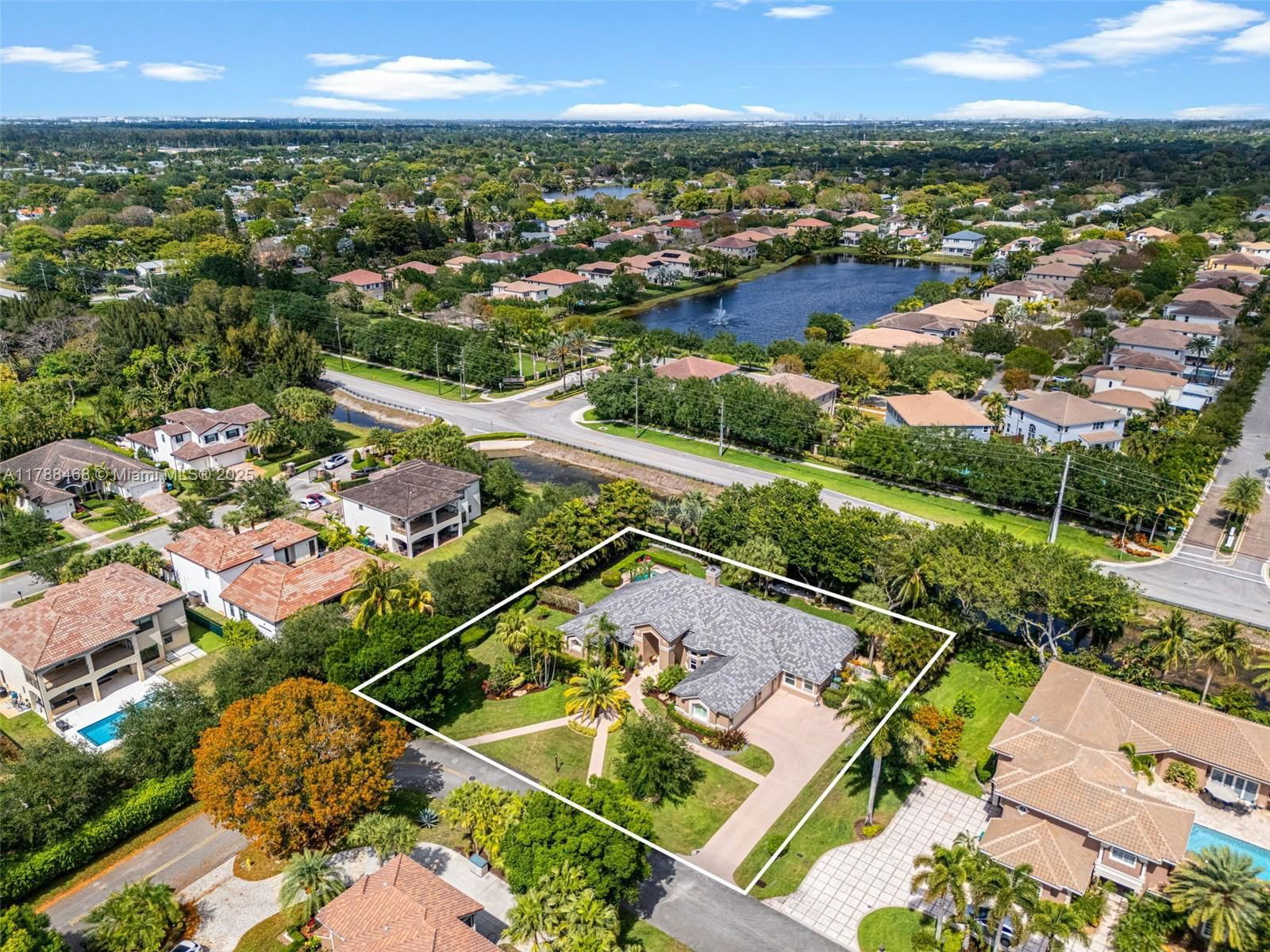 Real estate property located at 10605 Indian Trl, Broward, Indian Pond, Cooper City, FL