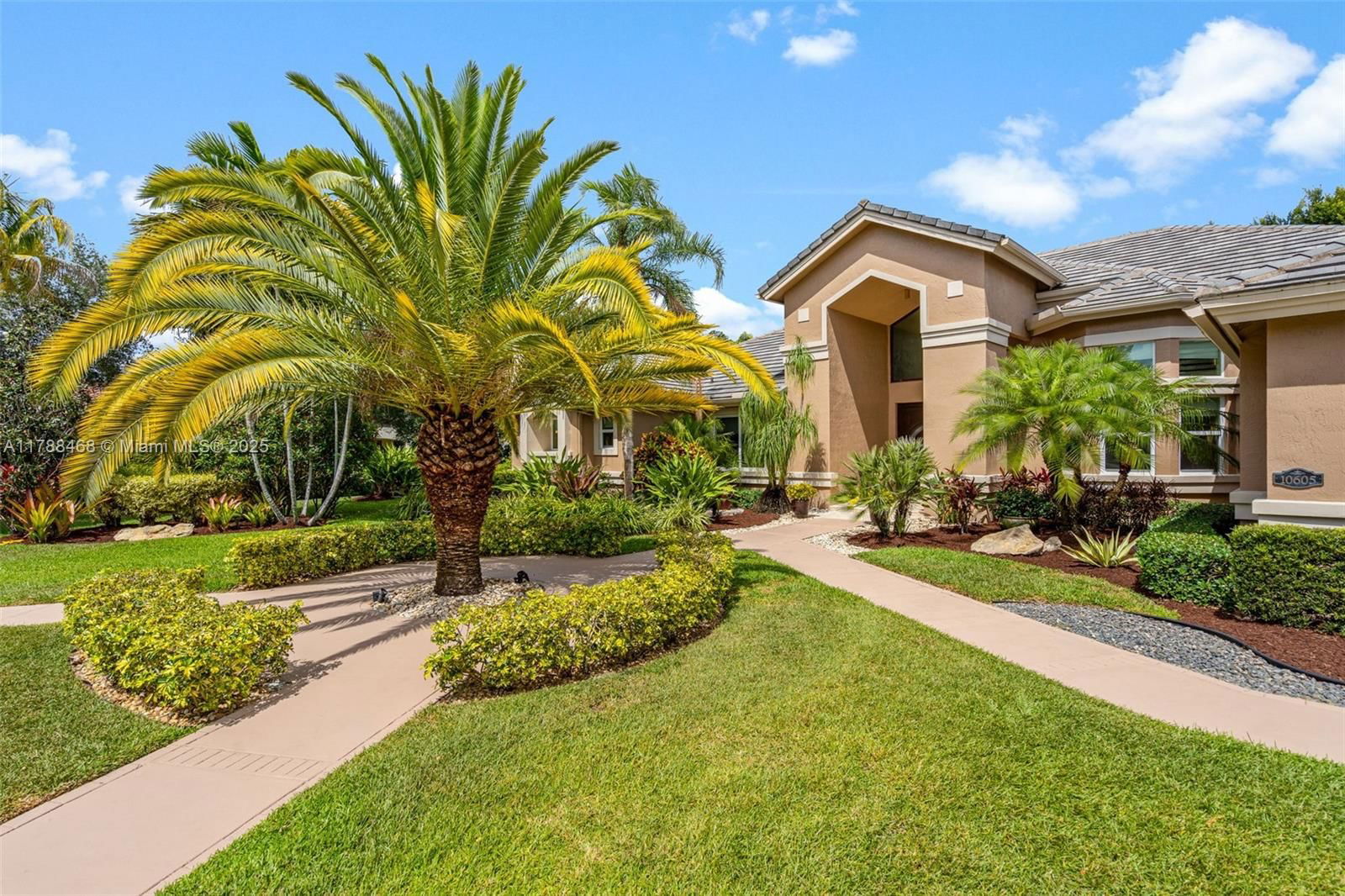 Real estate property located at 10605 Indian Trl, Broward, Indian Pond, Cooper City, FL