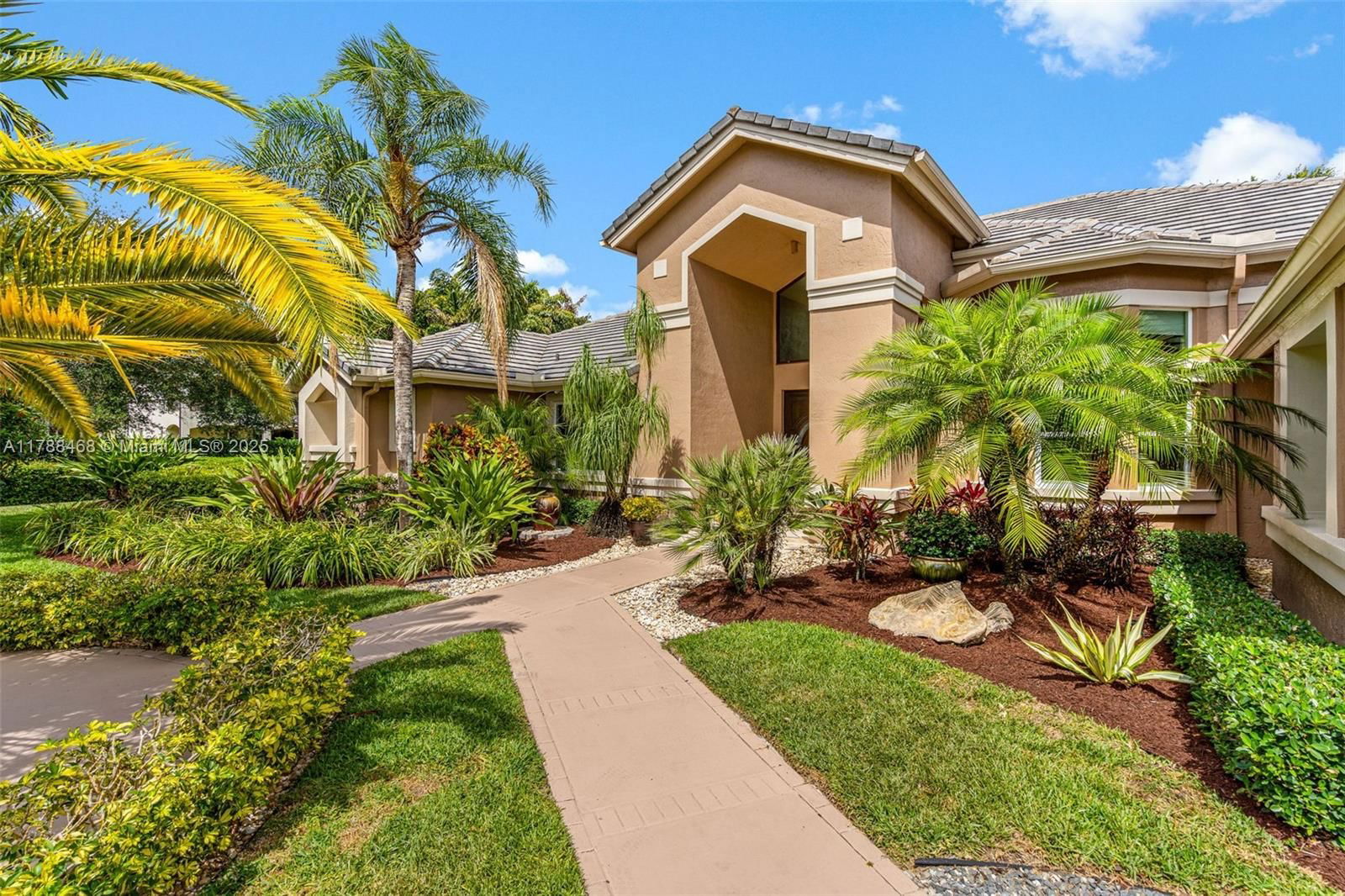 Real estate property located at 10605 Indian Trl, Broward, Indian Pond, Cooper City, FL