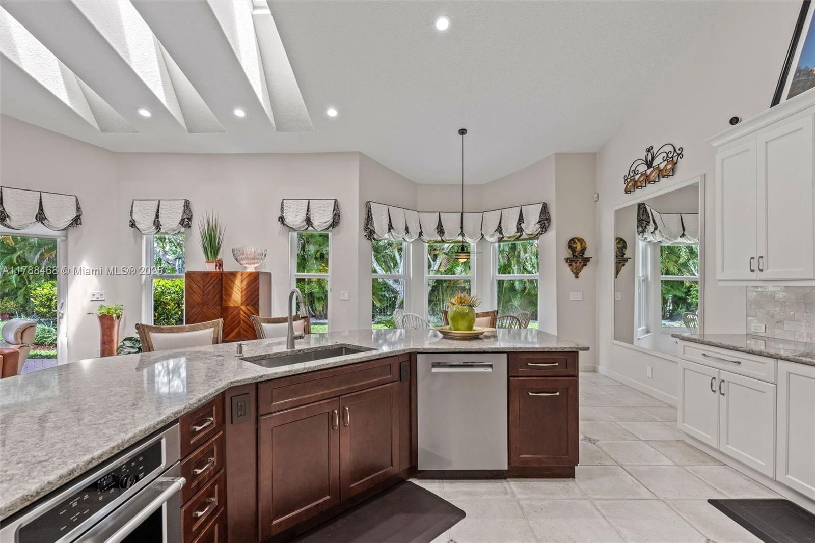 Real estate property located at 10605 Indian Trl, Broward, Indian Pond, Cooper City, FL