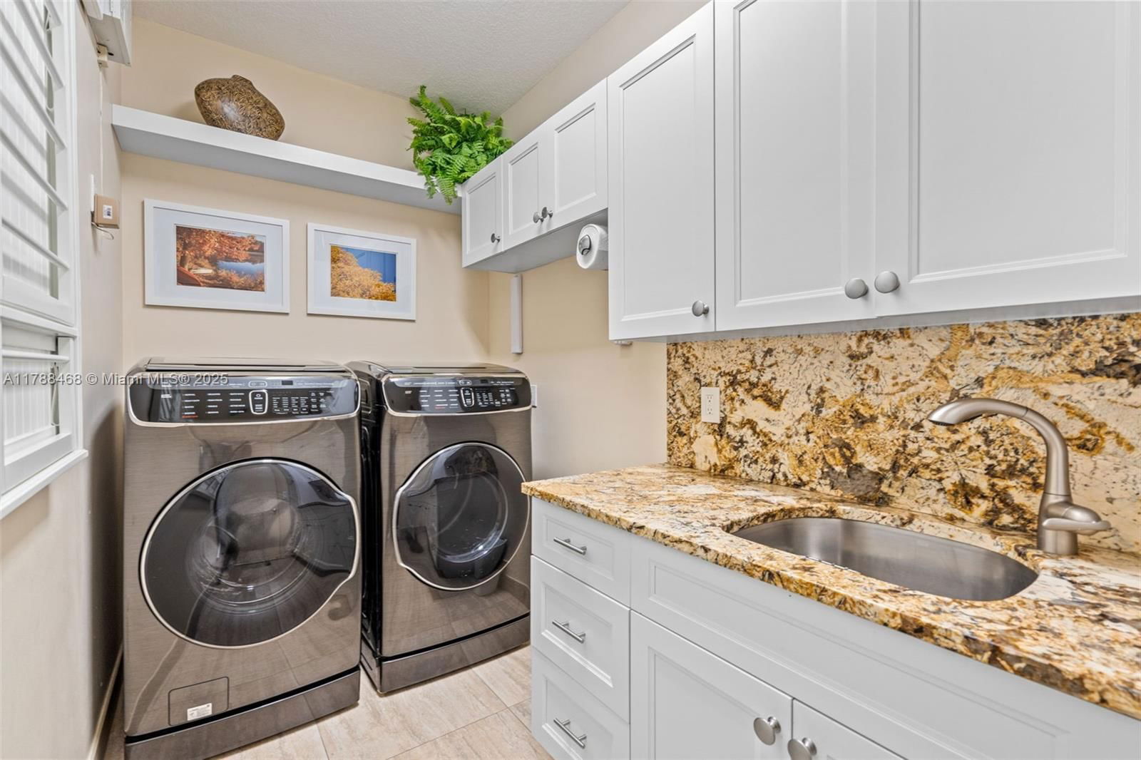 Real estate property located at 10605 Indian Trl, Broward, Indian Pond, Cooper City, FL