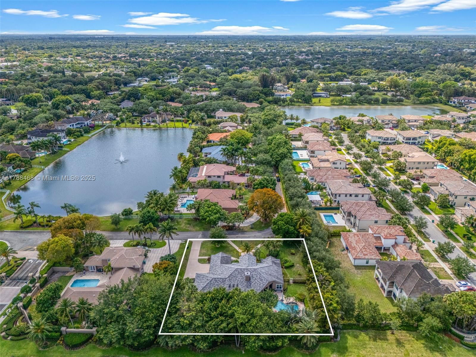 Real estate property located at 10605 Indian Trl, Broward, Indian Pond, Cooper City, FL