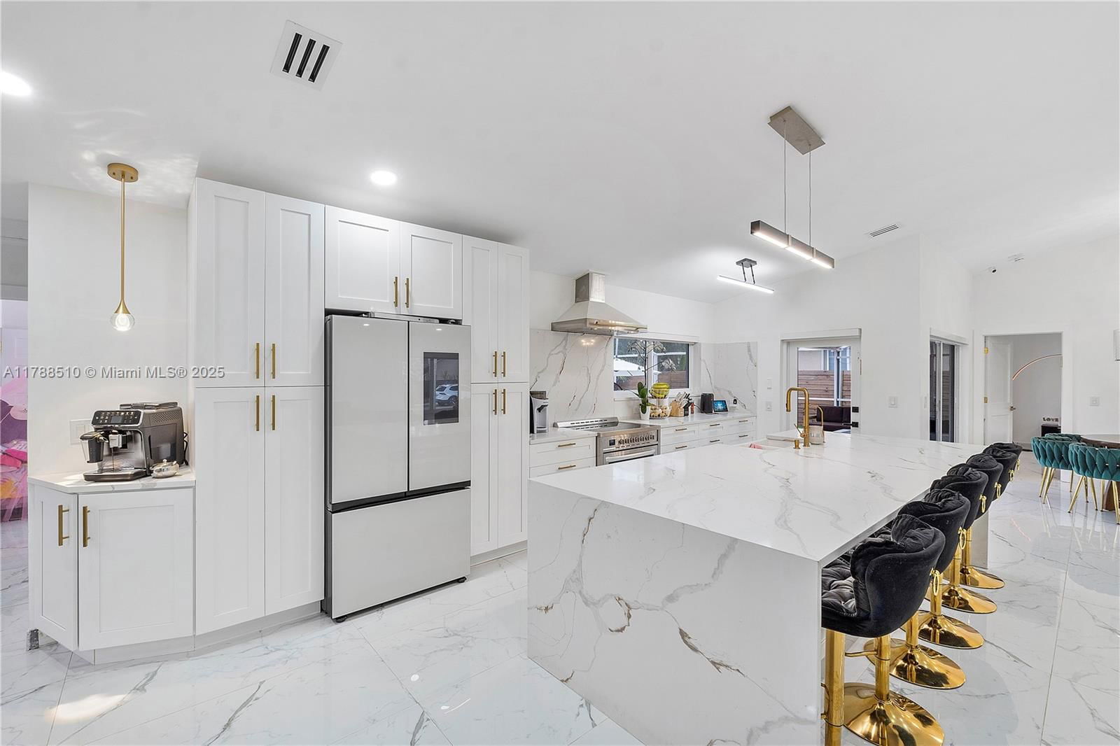 Real estate property located at 5022 45th Ave, Broward, Winston Park, Coconut Creek, FL
