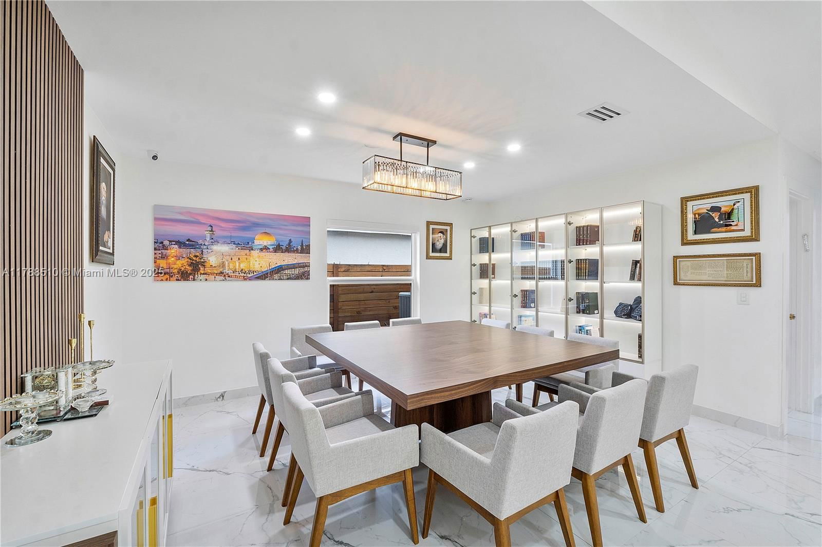 Real estate property located at 5022 45th Ave, Broward, Winston Park, Coconut Creek, FL