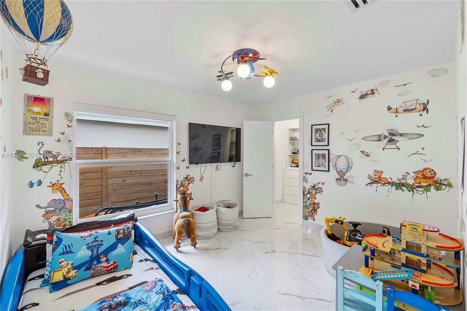 Real estate property located at 5022 45th Ave, Broward, Winston Park, Coconut Creek, FL