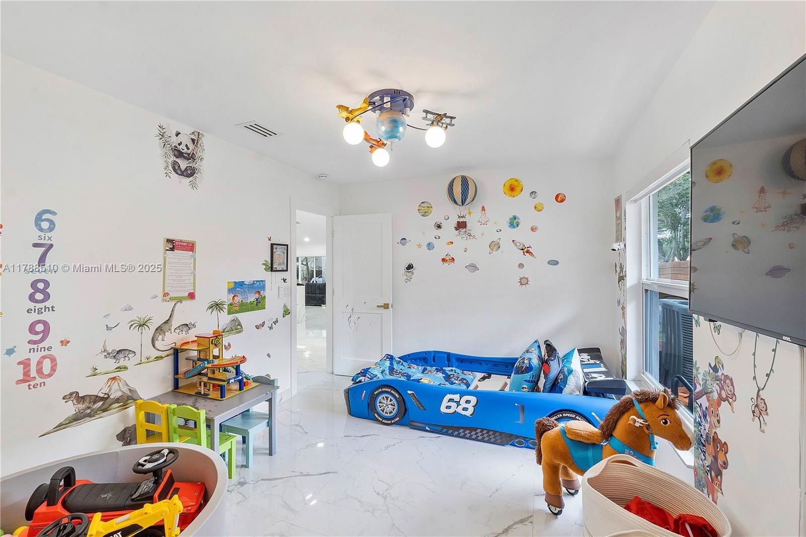 Real estate property located at 5022 45th Ave, Broward, Winston Park, Coconut Creek, FL