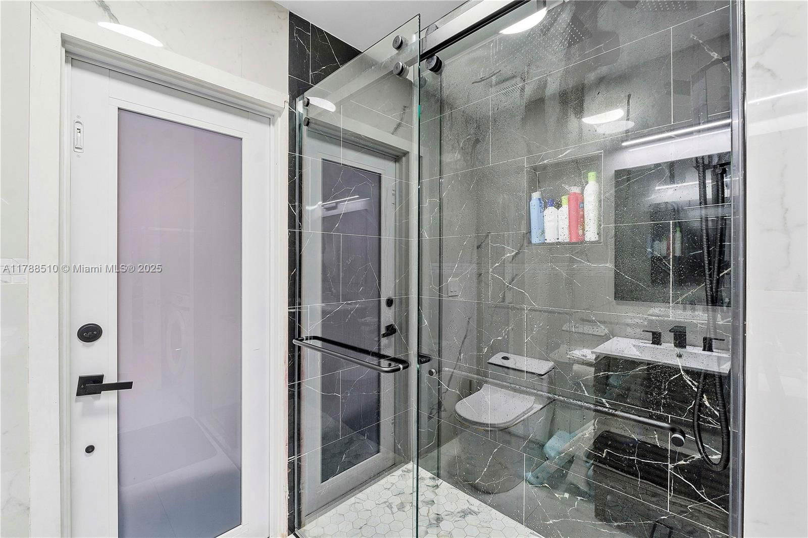 Real estate property located at 5022 45th Ave, Broward, Winston Park, Coconut Creek, FL