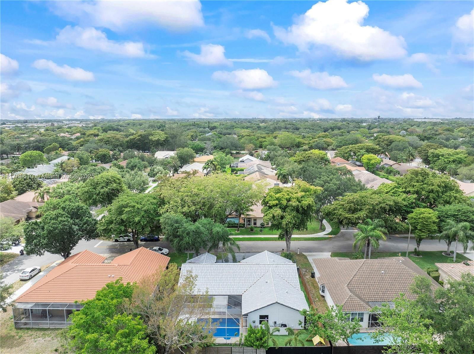 Real estate property located at 5022 45th Ave, Broward, Winston Park, Coconut Creek, FL
