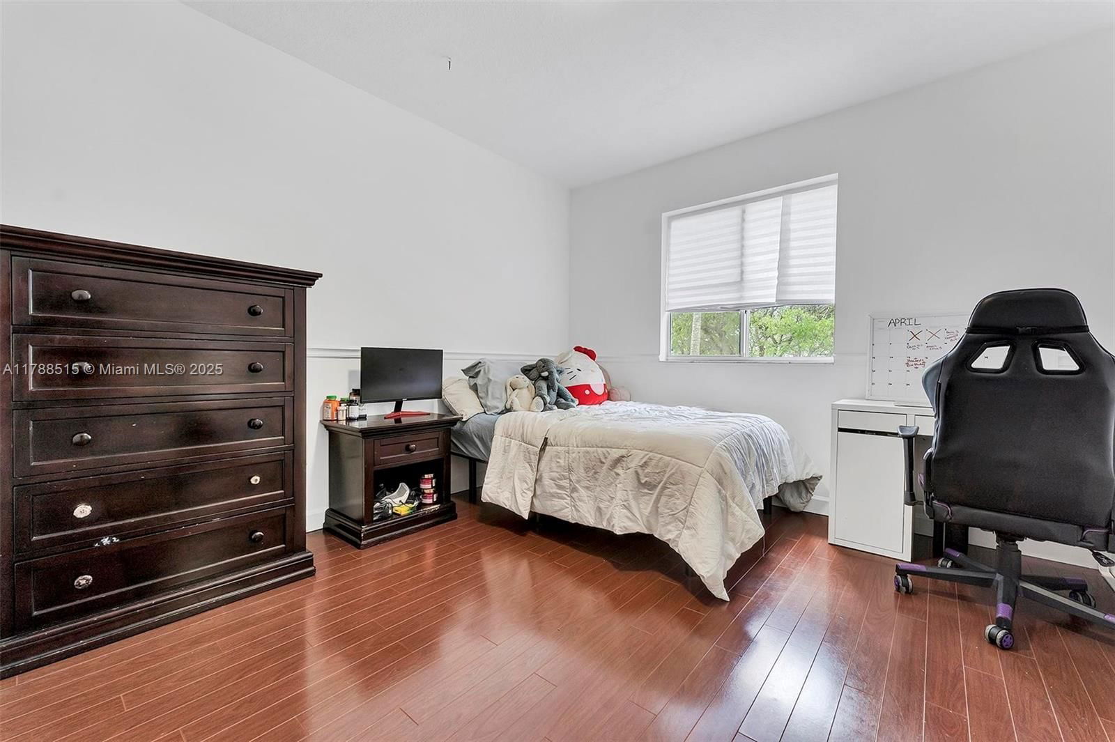 Real estate property located at 5725 112th Path, Miami-dade, Doral Northeast Townhomes, Doral, FL