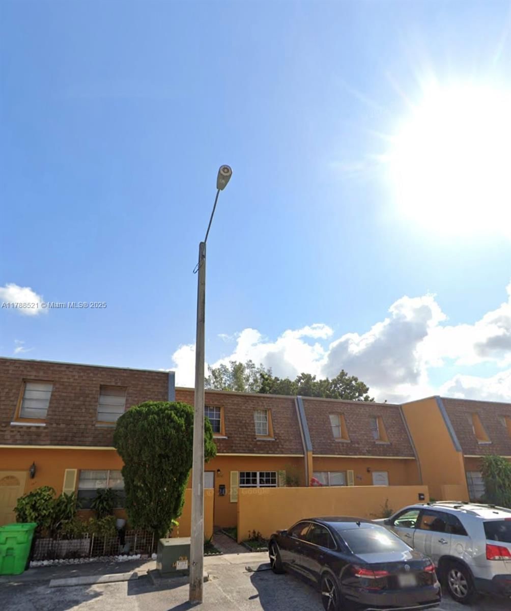Real estate property located at 2652 60th Way #175, Broward, Sunrise Towne Preferred 3, Sunrise, FL