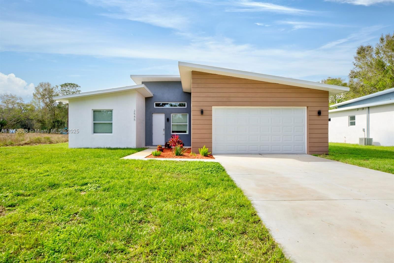 Real estate property located at 2545 N Odessa Rd, Highlands, Avon Park Lakes, Avon Park, FL