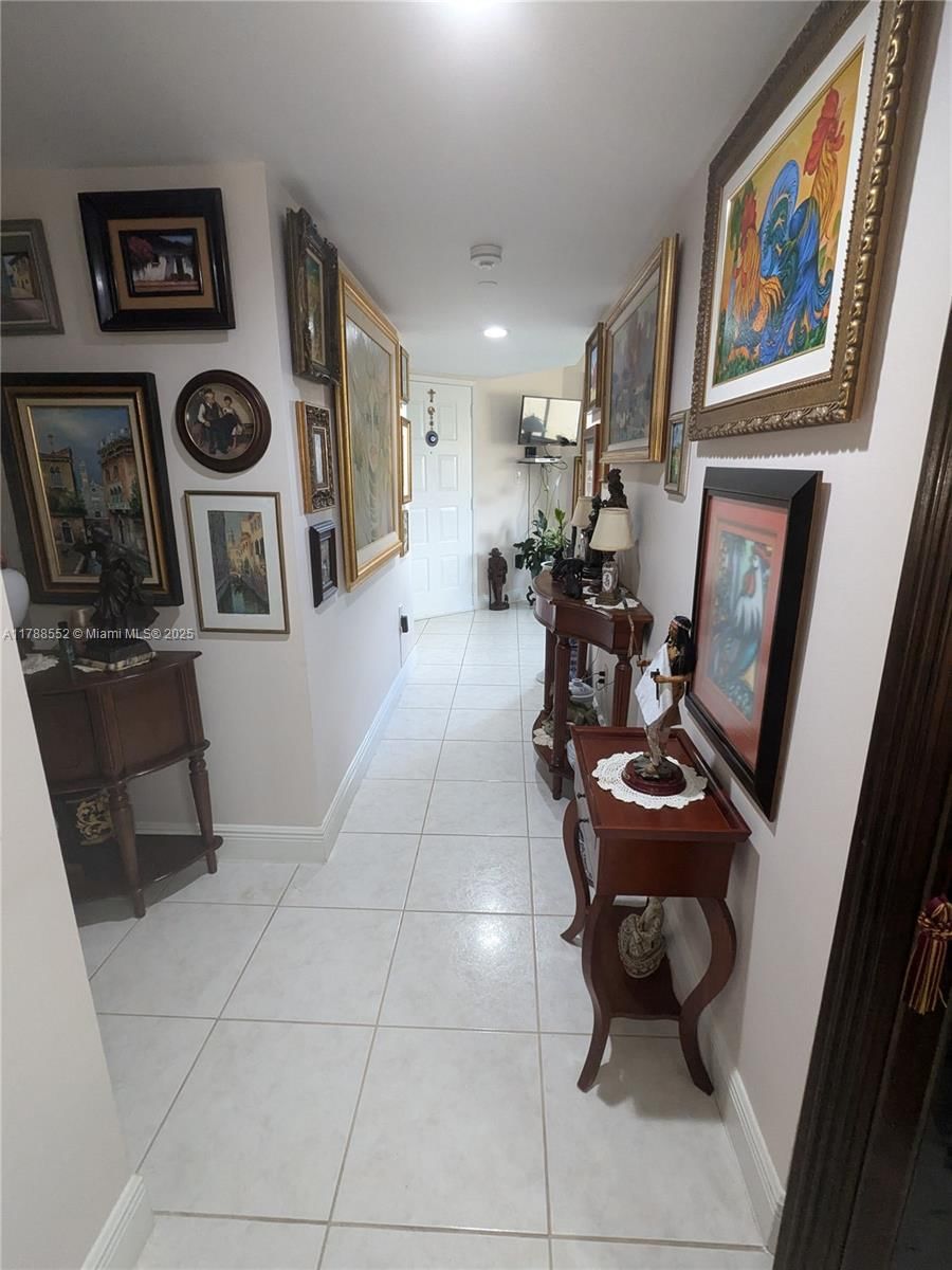 Real estate property located at 800 142nd Ave #401N, Broward, Suffolk At Century Villag, Pembroke Pines, FL