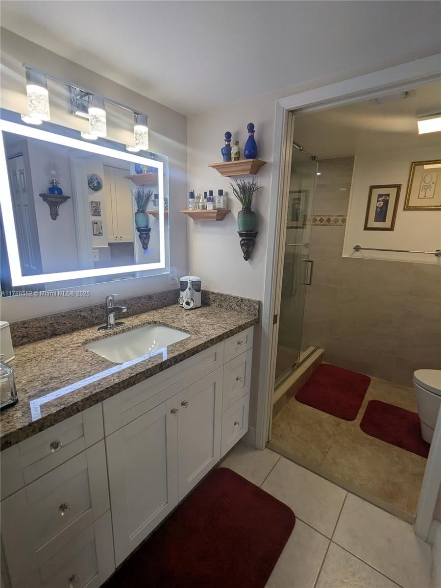 Real estate property located at 800 142nd Ave #401N, Broward, Suffolk At Century Villag, Pembroke Pines, FL
