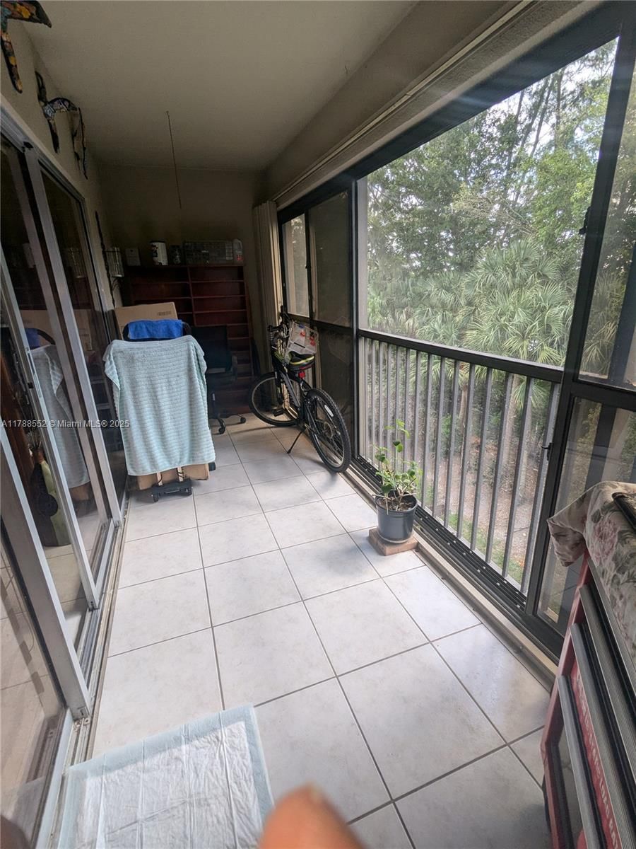 Real estate property located at 800 142nd Ave #401N, Broward, Suffolk At Century Villag, Pembroke Pines, FL