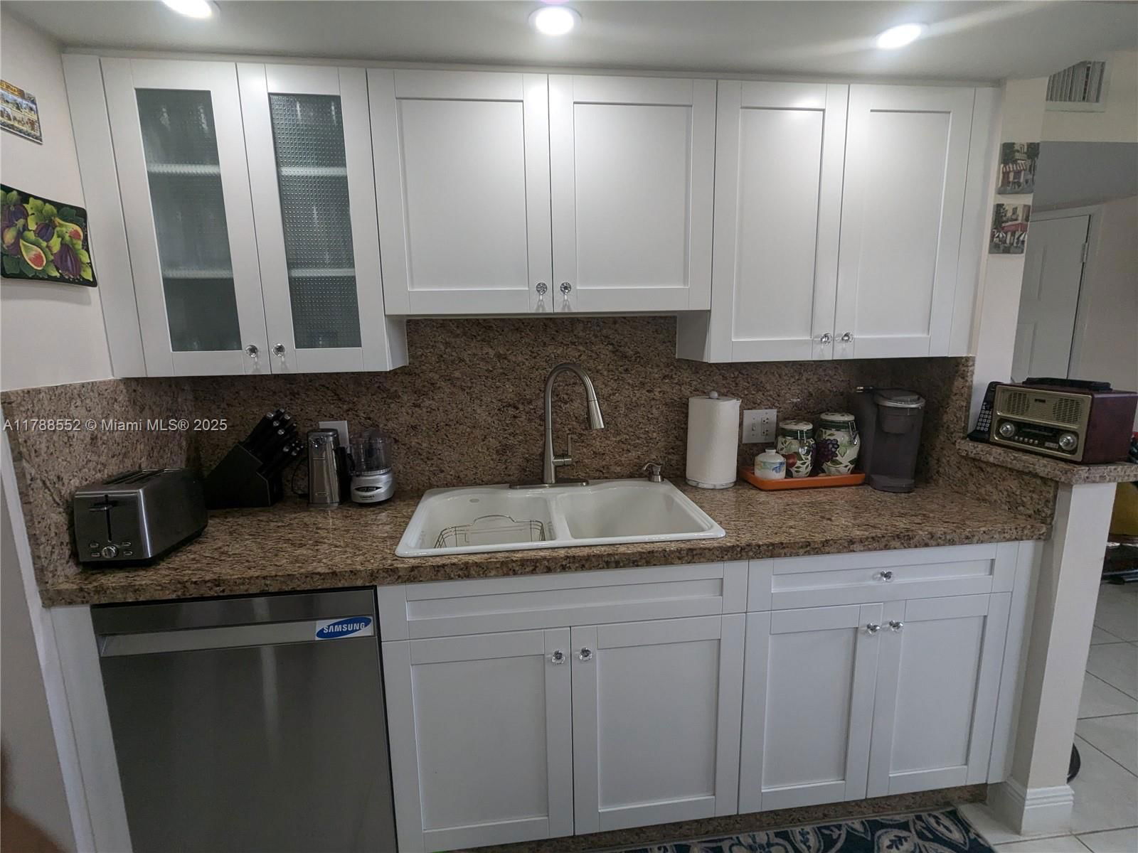 Real estate property located at 800 142nd Ave #401N, Broward, Suffolk At Century Villag, Pembroke Pines, FL