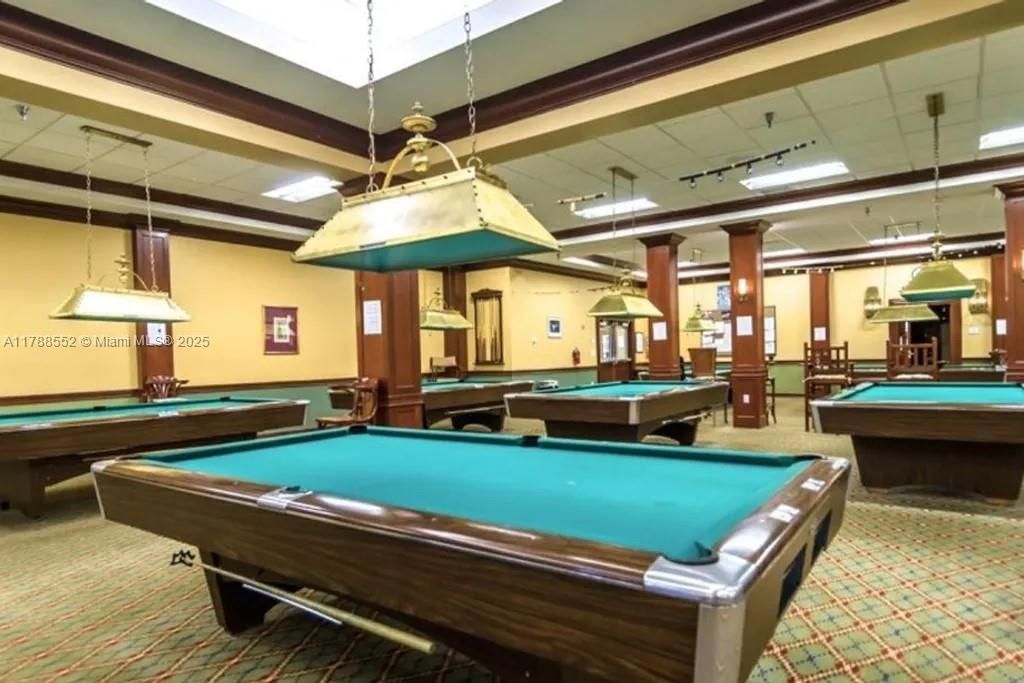 Real estate property located at 800 142nd Ave #401N, Broward, Suffolk At Century Villag, Pembroke Pines, FL