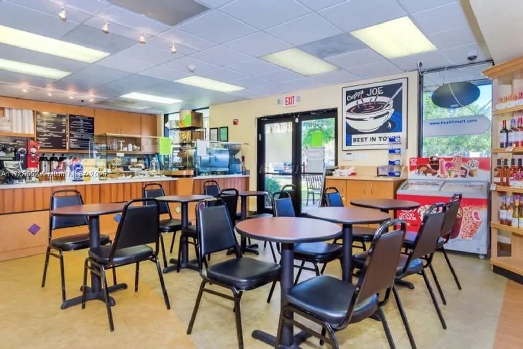 Real estate property located at 800 142nd Ave #401N, Broward, Suffolk At Century Villag, Pembroke Pines, FL