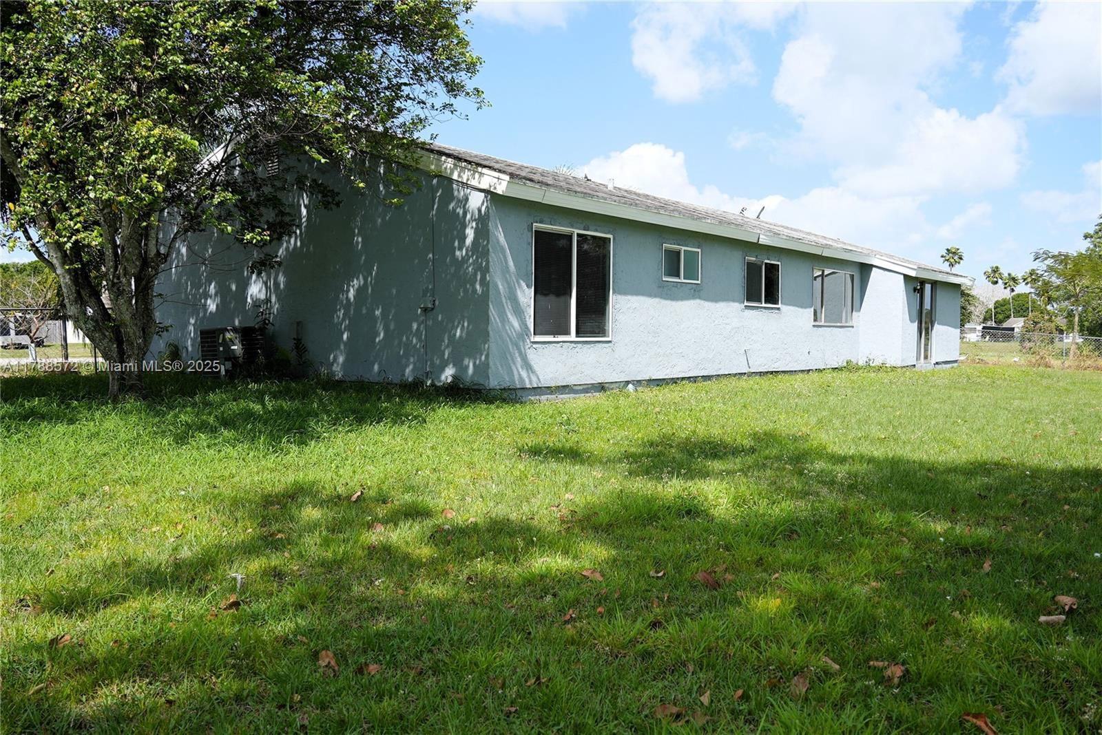 Real estate property located at 3311 Ensley Ct, St Lucie, Port St Lucie Section 42, Port St. Lucie, FL
