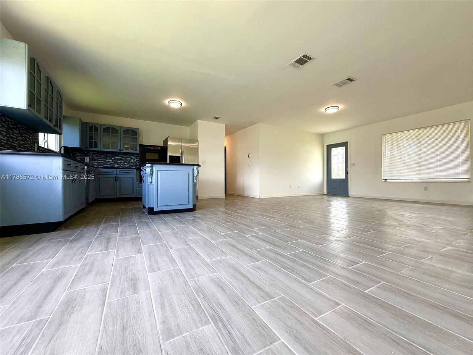 Real estate property located at 3311 Ensley Ct, St Lucie, Port St Lucie Section 42, Port St. Lucie, FL